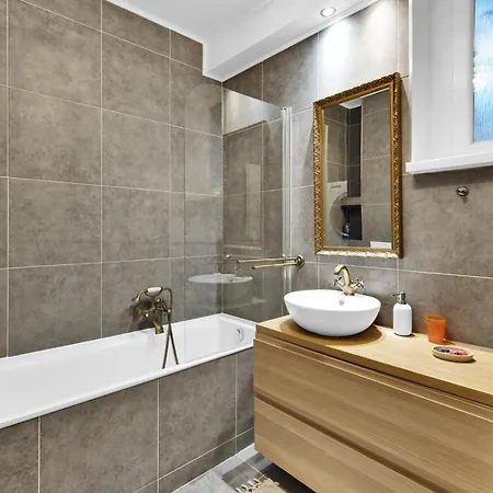 Апартаменты Historic Soul, Modern *